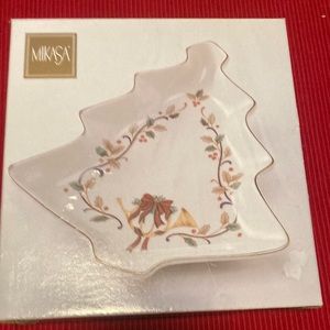 Mikasa vtg Christmas tree candy dish